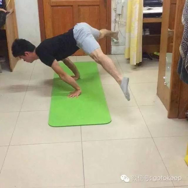 极限运动手套_健身手套紧一点好还是松一点好_极限健身手套
