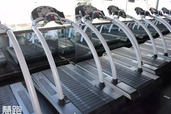 高端跑步机_什么牌子跑步机好适合家用_家用跑步机
