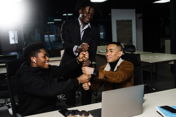 新澳门天天精准大全谜语王子 劳动合同法案例分析：企业违法行为的认定与处罚